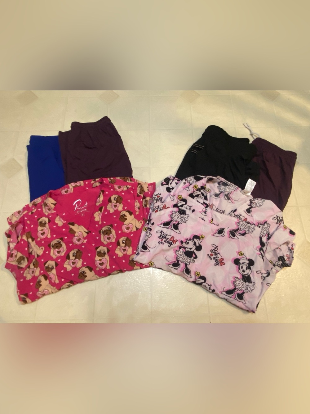 Women's Scrubs Size Small/XSmall